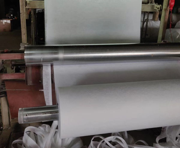 ������ˮ���ϣ���ˮ����